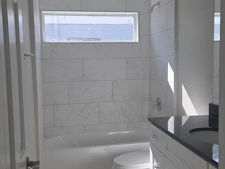 4128 Floramar Ter — Photo 12