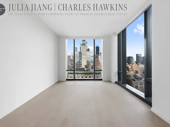 277 5th Avenue image 1 of 26