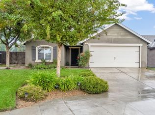 2566 N Antioch Ave, Fresno, CA