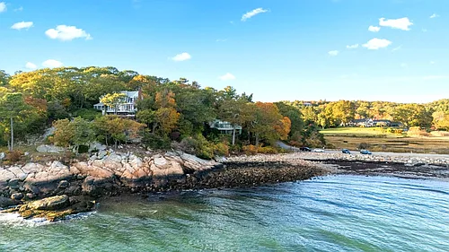 23 Ocean St Photo 1
