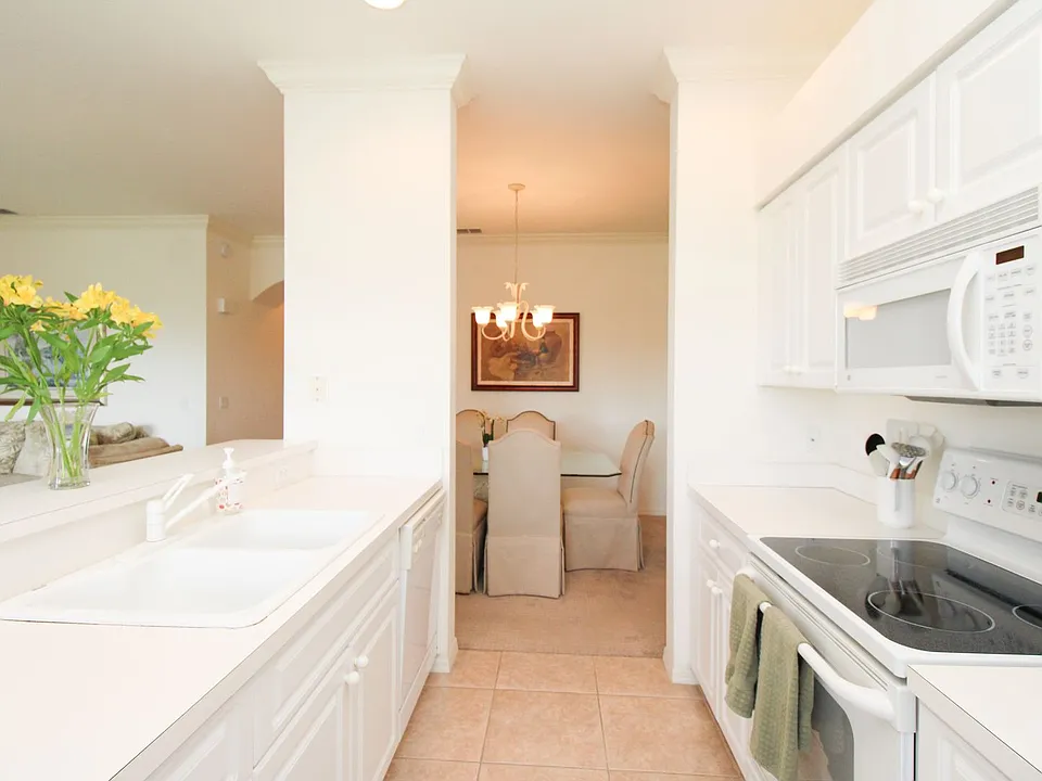 3820 Sawgrass Way #3046