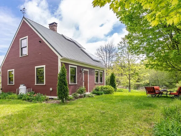 78 Wickett Pond Rd, Wendell, MA 01379