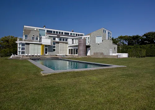 43 Farm Field Rd N Photo 1