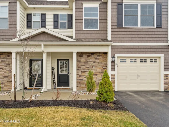 39 Whitaker Drive, Cohoes, NY 12047