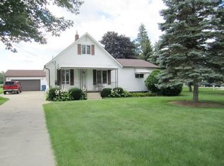 2782 E Ashby Rd, Midland, MI 48640