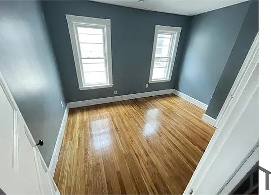 17 Gaylord St #3 — Photo 4