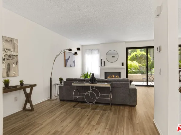 8707 Falmouth Ave Unit 101, Playa Del Rey, CA 90293