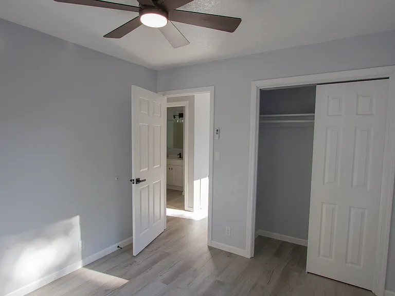 1434 Fordham Ave #2 — Photo 3
