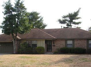 712 W Katella Ct, Springfield, MO 65807