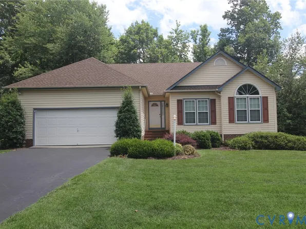 11811 Hardwood Dr, Midlothian, VA 23114