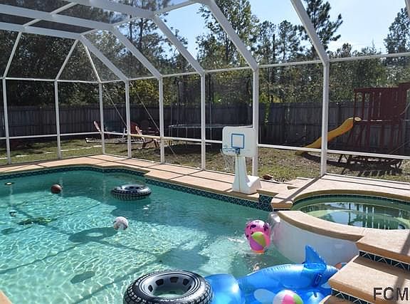2nd image of 10 Royal Tern Ln
