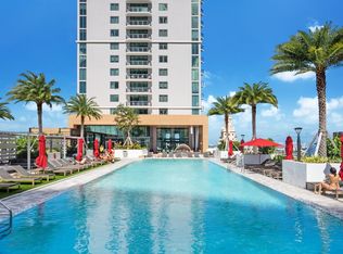 650 NE 2nd Ave #4201, Miami, FL 33132