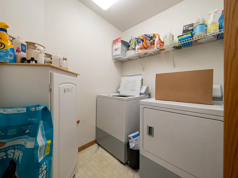 8772 Coburn Ct — Photo 10