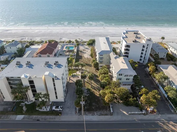 1306 Gulf Blvd #8, Indian Rocks Beach, FL 33785
