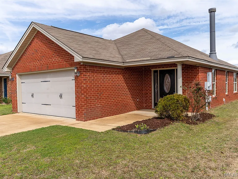 1818 Cotton Blossom Way — Photo 2