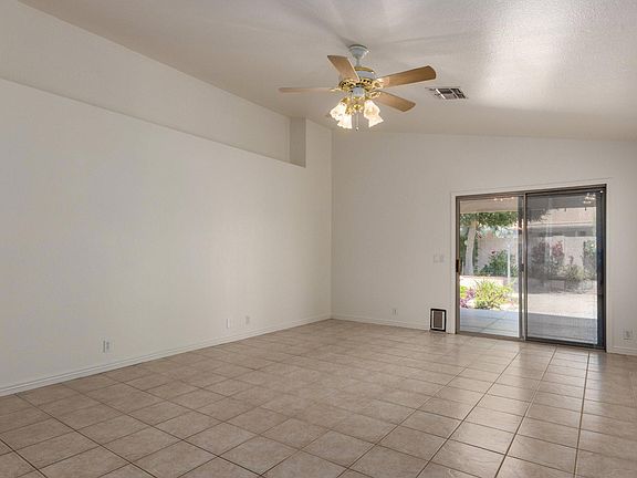 4th image of 9024 W Deanna Dr