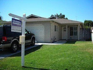 8177 Forest St photo 1
