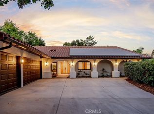 22702 Brandywine Dr, Calabasas, CA 91302