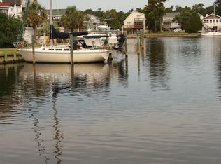 474 Harbour View Dr, Kill Devil Hills, NC 27948