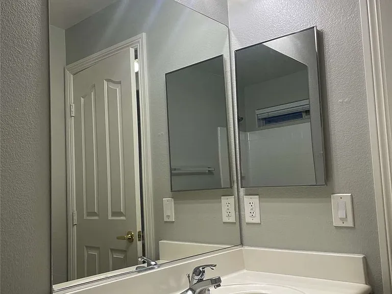 5514 Big Red Ct #101 — Photo 10