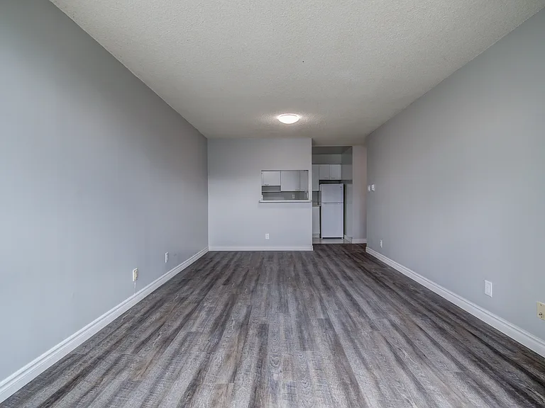 400 Crossland Gate — Photo 12