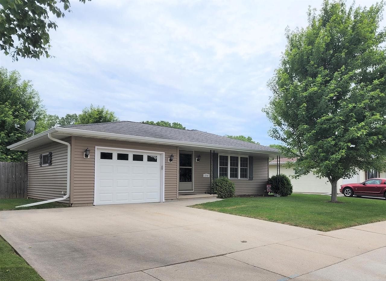 2716 North Taylor DRIVE, Sheboygan, WI 53083 Zillow