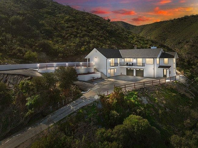 1st image of 228 Pine Canyon Rd