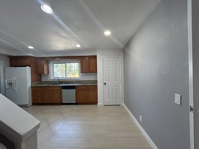 Dinning area in kitchen