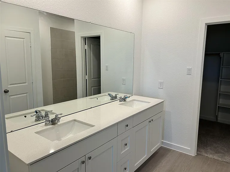 8306 Amber Summit Ln — Photo 18