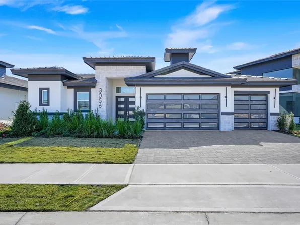 3056 Kensington Dr, Davenport, FL 33837