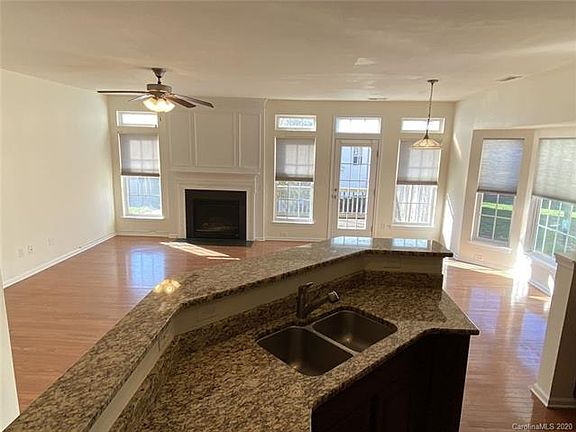 3rd image of 2319 Bonner Bridge Ct