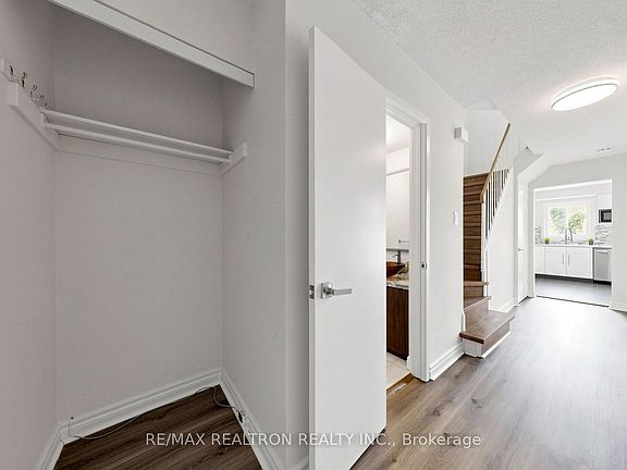 4th image of 64 Dunbar Cres
