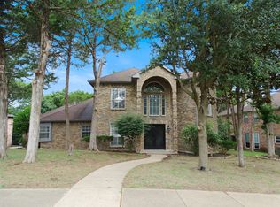 909 Hickory Knob Cir, Cedar Hill, TX 75104
