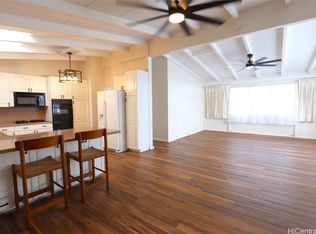 927 Wanaao Rd, Kailua, HI 96734