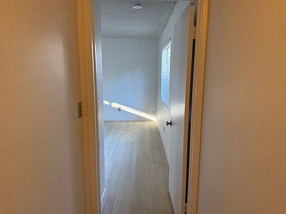 2nd image of 1318 Hornblend St