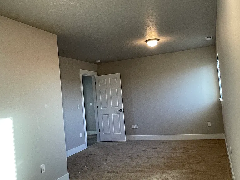 1252 NW Terre View Dr — Photo 19