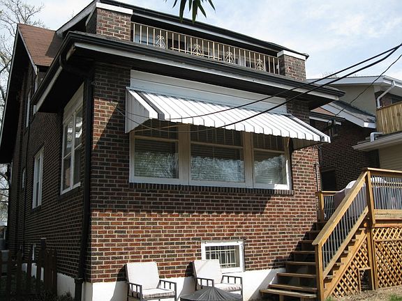 Rear Yard & Deck