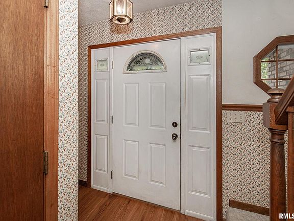 5th image of 4407 N Linwood Ave