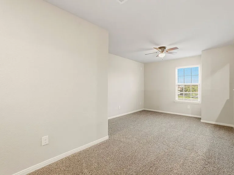 2202 Tannin Trce — Photo 18