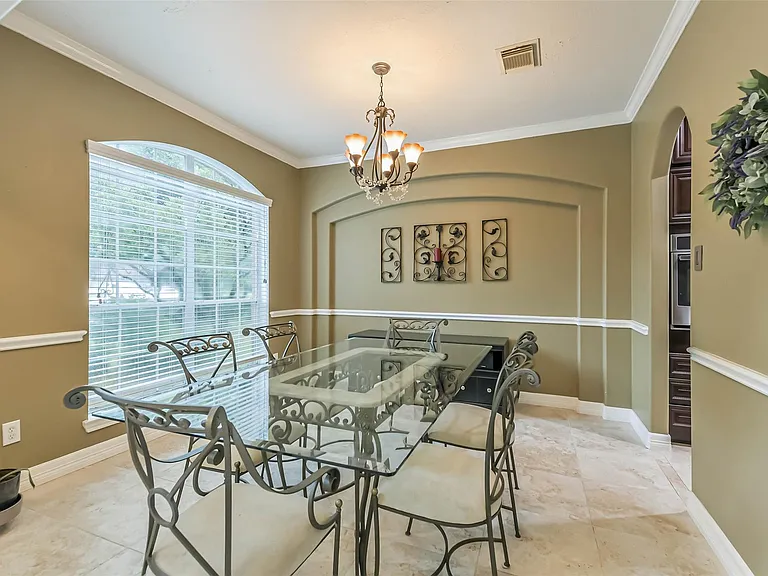 20319 Umber Oak Ct — Photo 14