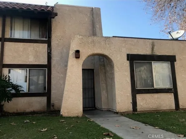 12221 Carnation Ln APT B, Moreno Valley, CA 92557