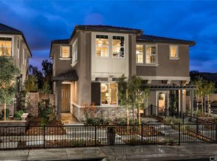 8796 Harmony Ct, Corona, CA 92883
