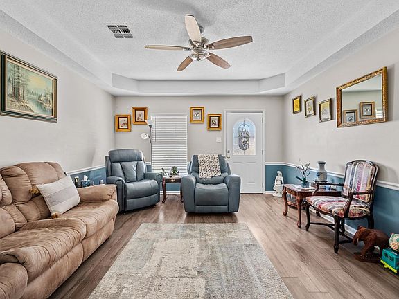3rd image of 6773 Willie Lou Ave