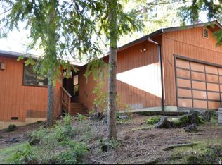 24066 Tulip Dr, Willits, CA 95490