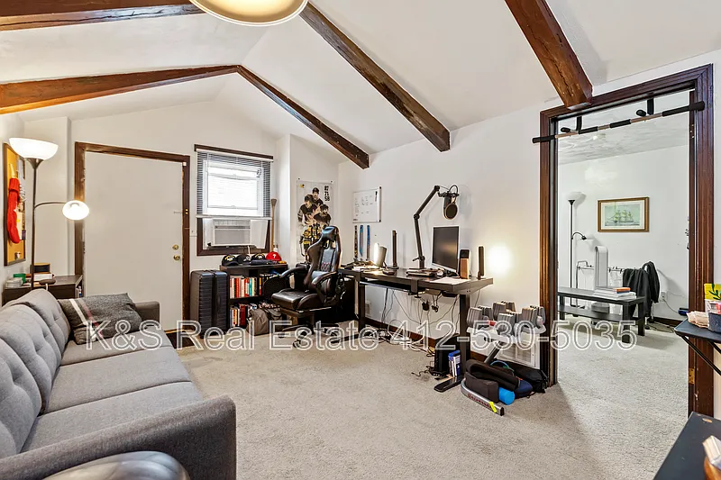 1 bed, 1.0 bath, $800 — Photo 4