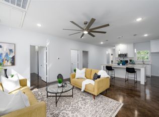 107 E Prospect St, Denison, TX 75021