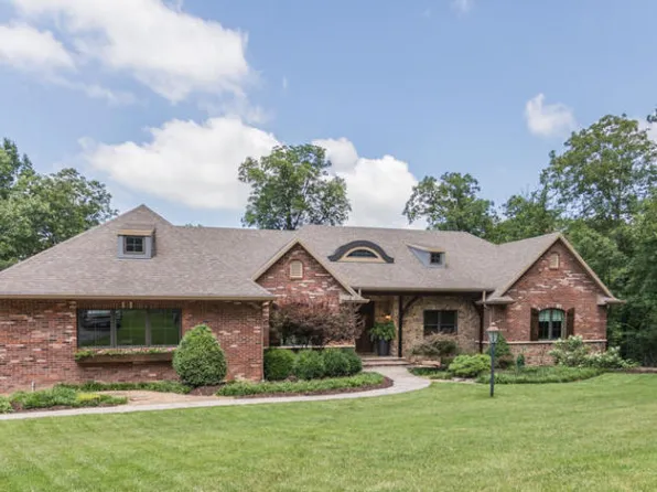 2020 Saddlebrooke Lake Rd, Lohman, MO 65053