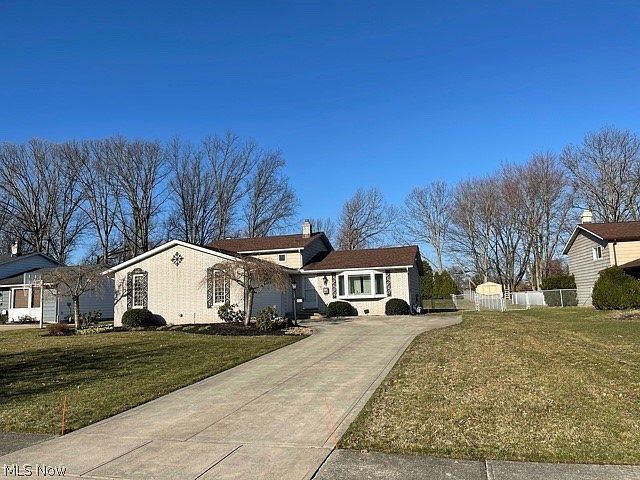1st image of 8652 Ashwood Dr
