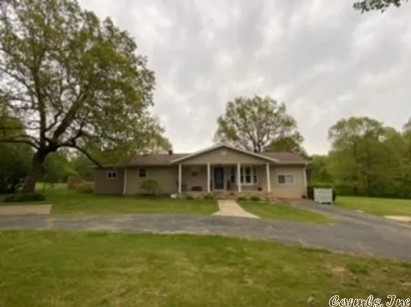 34 Alma Dr, Hardy, AR 72542