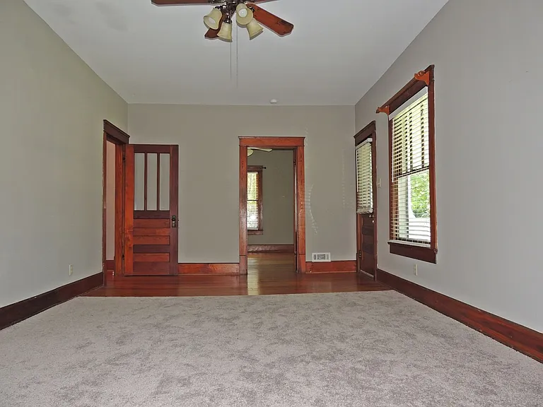 1712 Old Niles Ferry Rd — Photo 9